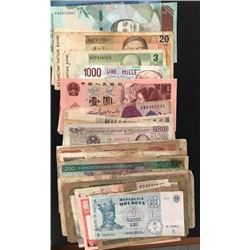 Mix Lot, 40 banknotes belonging to 18 different countries between POOR condition and UNC conditionbr