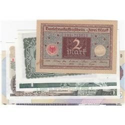 Mix Lot, Total 7 UNC banknotesbr/Scotland, 1 Pound, 2001; Colombia, 5 Pesos, 1980; Bulgaria, 5 Leva,