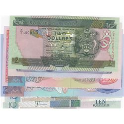 Mix Lot, 6 banknotes in whole UNC conditionbr/Solomon Islands 2 Dollars, Solomon Islands 5 Dollars, 