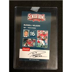 RUSSEL WILSON SENIOR BOWL AUTO FOOTBALL CARD (MINT)