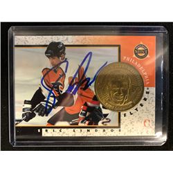 ERIC LINDROS SIGNED PINNACLE MINT COLLECTION HOCKEY CARD