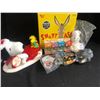 Image 1 : MISCELLANEOUS TOY LOT (POCKET! POP KEYCHAINS/ SSWINGIN' w/ SNOOPY...)