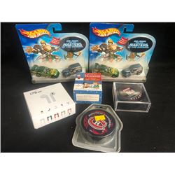 MISCELLANEOUS LOT (HOT WHEELS/ HOCKEY PUCKS...)