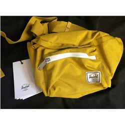 HERSCHEL SUPPLY CO. TOTE BAG (BRAND NEW)