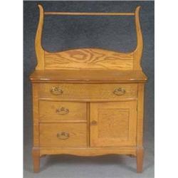 OAK LATE VICTORIAN COMMODE  with towel bar, circa