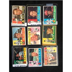 VINTAGE BASEBALL CARD LOT