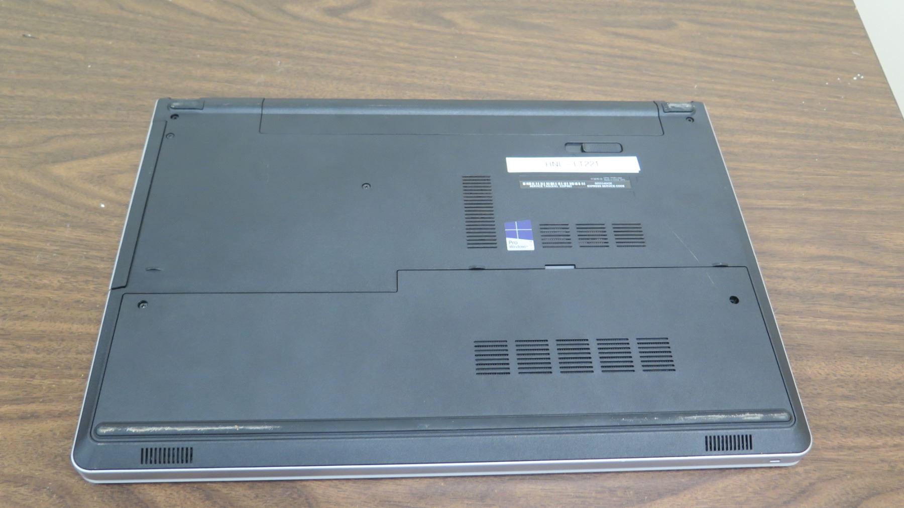 Dell Inspiron 5558 Laptop Core I7 2 4 GHz 8192 MB RAM W A C Adapter dell-inspiron-5558-laptop-core-i7-2-4-ghz-8192-mb-ram-w-a-c-adapter