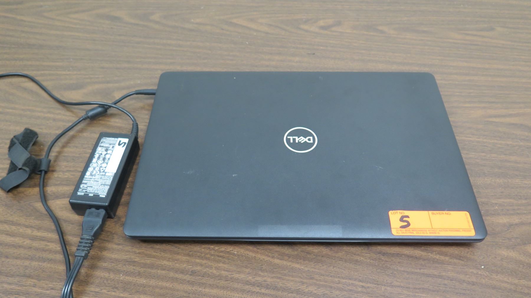 Dell Latitude 3590 Laptop Intel Core I5 3 4 GHz 16384 MB RAM W A C dell-latitude-3590-laptop-intel-core-i5-3-4-ghz-16384-mb-ram-w-a-c
