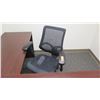 Image 4 : 2-Piece "L" Shaped Desk w/ Rolling Chair (desk 66" x 30" and 48" x 24")
