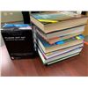 Image 4 : New Seattle Seahawks Pilsner Beer Glasses & 7 Management Books