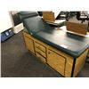 Image 2 : GREEN 6' PATIENT EXAMINATION TABLE
