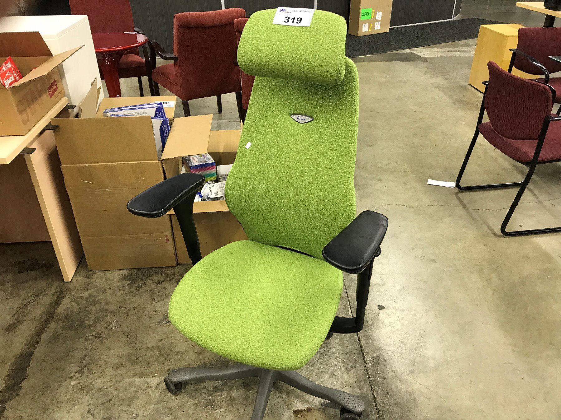 Kinnarps chair price Clearance