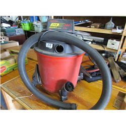 CRAFTSMAN SHOP VAC ( COMPLETE WITH HOSE AND ACCESSORIES) *60 LITRE*