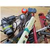 Image 3 : TUB LOT INCLUDING A TAPE MEASURE, FILES, CLAMPS, PIPE WRENCH AND HAMMER
