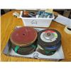 Image 1 : TUB OF SAW BLADES AND GRINDER WHEELS
