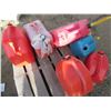 Image 2 : 6 GAS CANS
