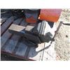 Image 3 : 6 INCH BENCH VISE (WITH SWIVEL)