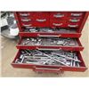 Image 4 : 2 PIECE TOOL BOX *FULL OF TOOLS!* SOME SNAP ON
