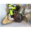 Image 2 : LOT OF NEW GLOVES, SAFETY GLASSES, EAR PROTECTION