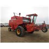 Image 1 : 750 MASSEY FERGUSON COMBINE