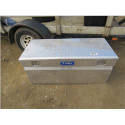 CHECKERPLATE ALUMINIUM TOOL BOX 'UWS'