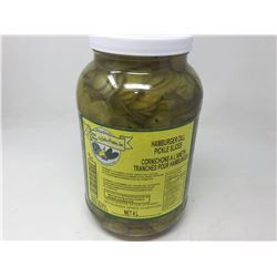 Lot of Hamburger Dill Pickle Slices (4L)