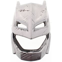 Ben Affleck Signed Full-Size Batman Mask (Beckett COA)