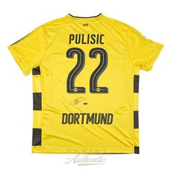 Christian Pulisic Signed Borussia Dortmund Jersey (Panini COA)