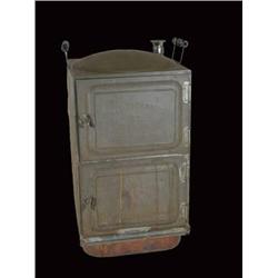 The Toledo Cooker with copper base