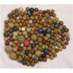 Approx. 100 Bennington marbles