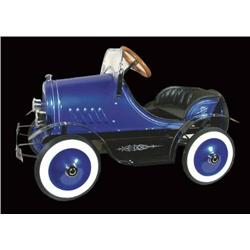 Reproduction Packard peddle car