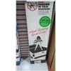 Image 3 : Black Max Soft Bed Cover #2760 Cargo Channel System 05-11 Dakota 6'6” bed