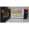 Image 2 : Proctor Silex Microwave Oven
