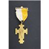 Image 4 : World - 20th century - Mixed medals and pins 5 Pcs