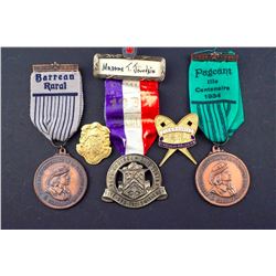 Canada, Québec 1920-34, 5 Pcs. Trois-Rivière Pins, medals 3 pcs of 300th Anniv.