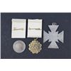Image 11 : Lot of Twenty-Four Québec Medals 19th - 20th Cent. Historical, School, etc.
