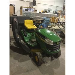 John Deere 100 Series D105 Auto Lawn Tractor