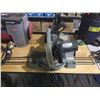 Image 1 : Delta 10" Compound Miter Saw