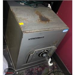 CHUBB MOSLER TAYLOR FLOOR SAFE