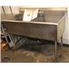 Image 1 : 2 WELL STAINLESS STEEL SINK