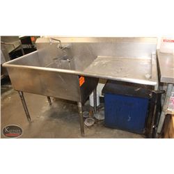 2 WELL SINK WITH RIGHT HAND DRAIN BOARD
