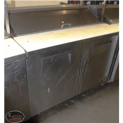 TRUE 4' REFRIGERATED PREP STATIONS