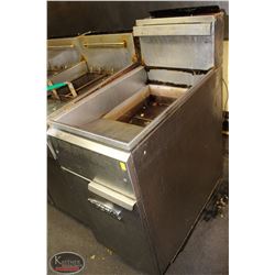 IMPERIAL DUAL BASKET DEEP FRYER
