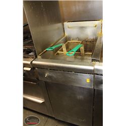 QUEST DUAL BASKET DEEP FRYER
