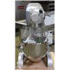 Image 3 : PRIMO BRAND 10QT MIXER NEW