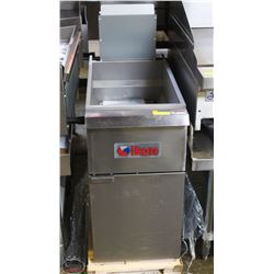 IKON FRYER 3 TUBE (90,000 BTU), NEW
