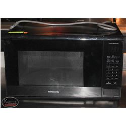 1100W PANASONIC MICROWAVE