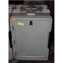 CAMBRO FRONT LOAD INSULATED PAN CARRIER