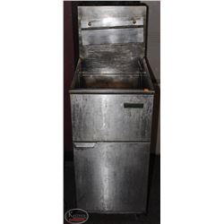 MKE DUAL BASKET DEEP FRYER