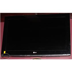 32" LG TV & MOUNT, NO REMOTES